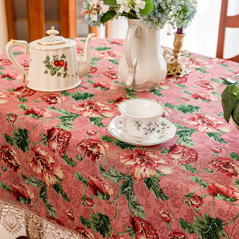 Vintage Lace-Hem Bloom Pink Tablecloth