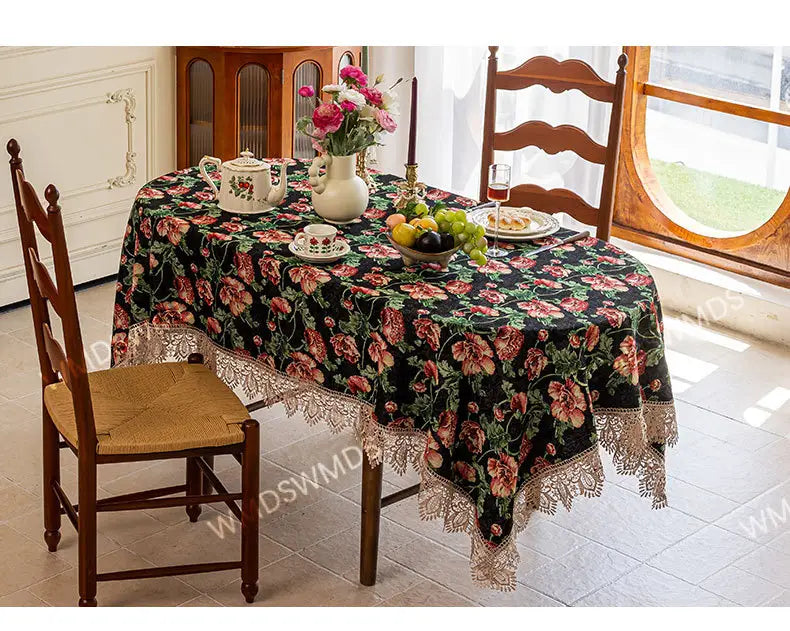 Vintage Lace-Hem Bloom Pink Tablecloth